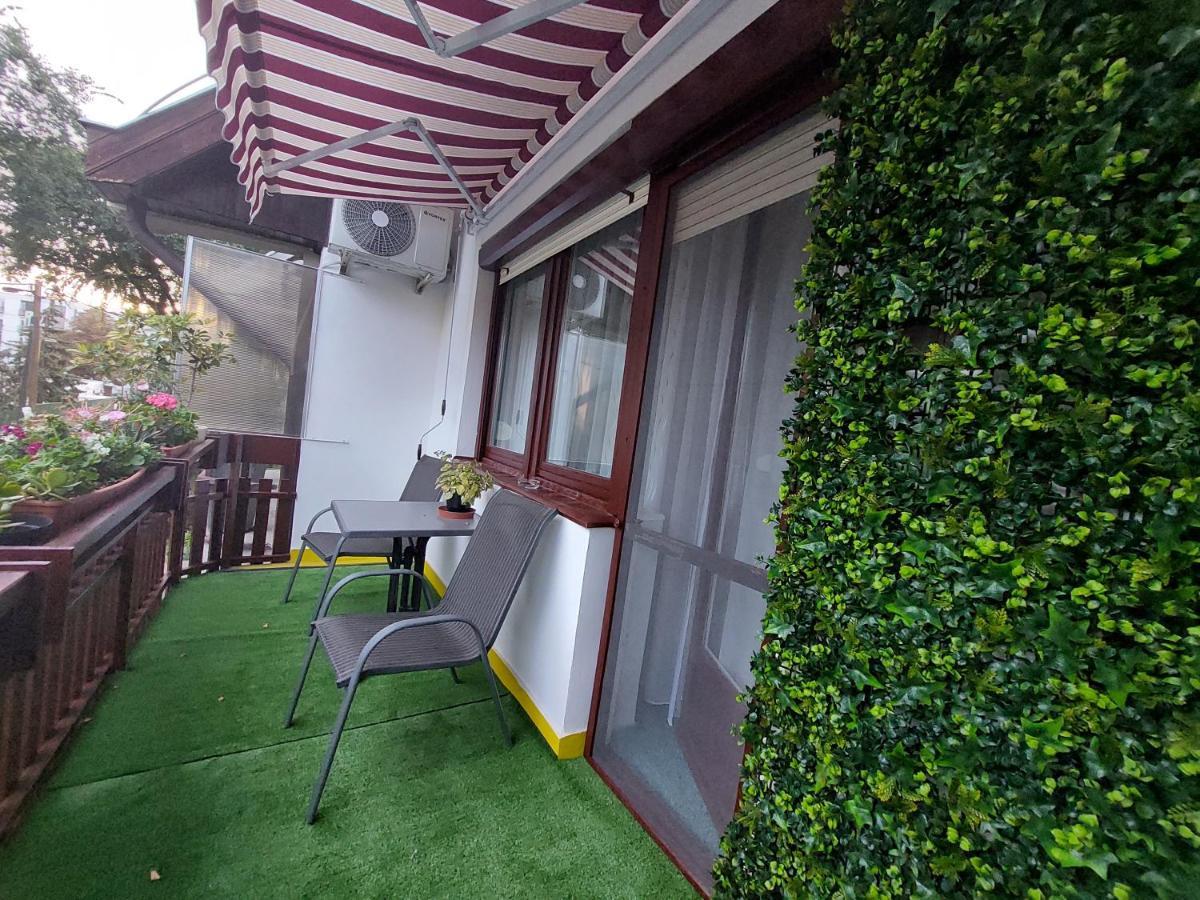 Summer House Apartman Debrecen Buitenkant foto